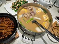 -肥仔文澳门猪骨煲(南京西路店)
