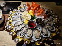 环球海鲜拼盘-囧吉香生蚝牛排馆(湖北路店)