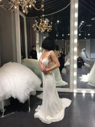 -Lady  Jane高端婚纱礼服馆