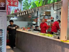 -养牛邓·潮汕牛肉海鲜自助火锅(广州店)