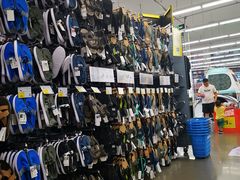 -迪卡侬(西华店)