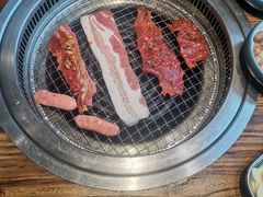 -明洞阿姨·韩式酱蟹烤肉·创意料理(三元桥店)