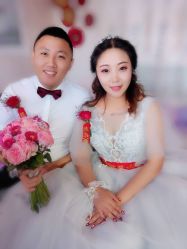 -贺贺新娘造型婚纱店