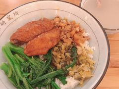 -狮头牌卤味研究所·卤味饭(花城汇南区店)