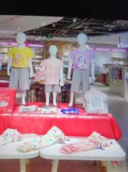 -孩子王(静安大融城店)