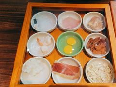 -良米山·云南野生菌过桥米线(上海首店)
