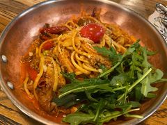 牛肉辣油意面-I HOLIC艾豪丽披萨(KKone店)