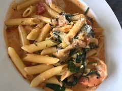 -Fish Hopper