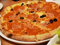 -城市大道红炉披萨烘焙坊