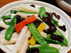 五彩时蔬-云海肴·汽锅鸡·云南菜(苏州中心店)