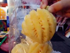 -周日夜市