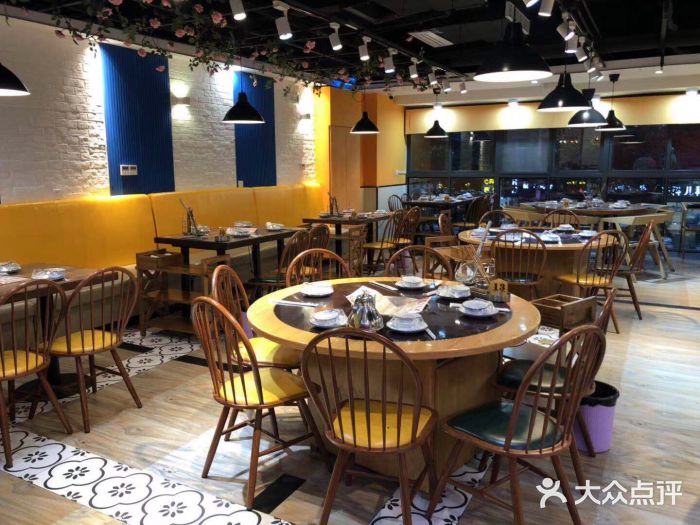 牛缘村·贵州黄牛肉火锅(西善桥店)大堂图片