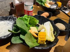 -呷哺呷哺 黄金牧场 (新中关购物中心店)