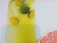 清雅卡曼橘茶-必胜客(欢乐颂店)
