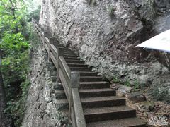 -雁荡山三折瀑景区