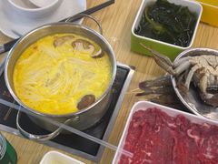 -杨老板·海鲜集市火锅·鲜切牛肉(中防万宝店)