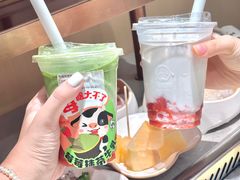 莓莓抹茶牛乳-海底捞火锅(吾悦广场店)
