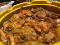 -多嘴肉蟹煲(万达店)