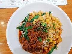 -诚铭记·虾仁汤包·成都小吃(融创店)