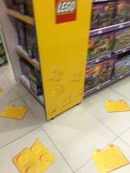 -玩具反斗城(万象汇店)