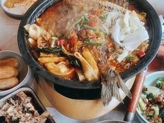 -鸣记脆皮烤鱼·海鲜烤鱼(三八广场店)