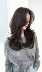 -DO A HAIRSTYLE
