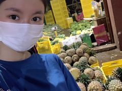 -三亚新鸿港水果一级批发市场