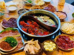 -岗上渣渣老火锅(两路口店)