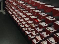 -肆兮眼镜·蔡司·徕卡战略合作店(大坪店)