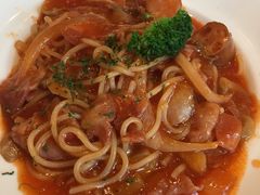 -玛格萝妮(汇智国际商业中心店)