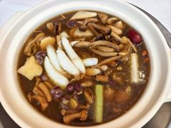 -天宜隆蘑菇宴火锅(石景山旗舰店)