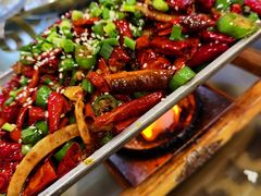 -石磨豆花家常菜·牦牛排土火锅