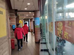 -麦当劳(虹梅路地铁站店)