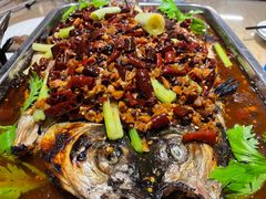 麻辣口味烤鱼-三味鱼屋(琥珀山庄店)