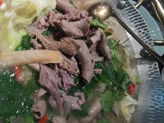 -川流不息·地道川菜·小龙虾(松东路店)