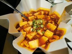 -穹六人间 people 6(岳阳路店)