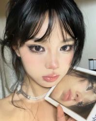 -明天见·化妆造型工作室