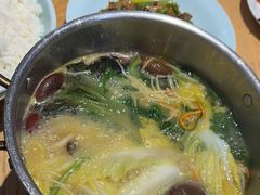 -荷花亭·湖北融合菜(十堰武商MALL店)