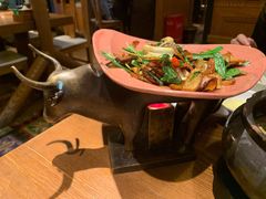 包烧野生牛肝菌-云海肴·汽锅鸡·云南菜(天山百盛优客店)