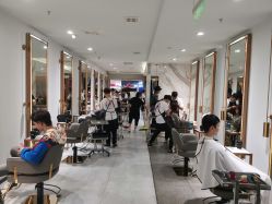 -3AM HAIR SALON烫发染发接发