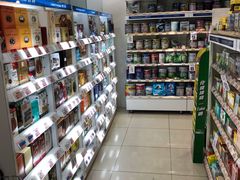 -屈臣氏(落馬洲港鐵站2店)