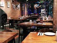 大堂-1886德国汽车餐厅(外滩十六铺码头店)