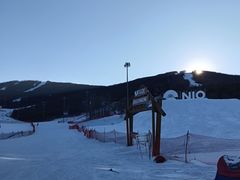 -中旅松花湖滑雪场