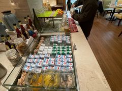 -上海虹桥君丽假日酒店(娄山关路地铁站店)
