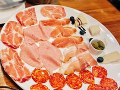 意大利传统混合冷肉拼盘-La Tavernetta(Bar à Vin)(乌鲁木齐路店)