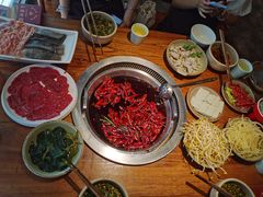 -城墙拐拐火锅(三峡广场黑金冠店)