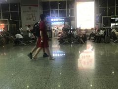 -深圳坪山站