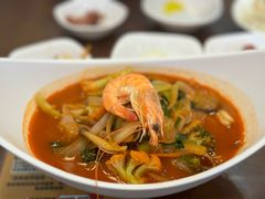 -贵宾庄炸酱面·韩式料理(高区店)