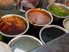 特色辣椒油-刘二妈米皮(步行街店)