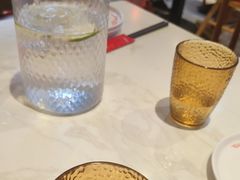 -渝是乎酸菜鱼·川渝小炒(新世界百货望京店)